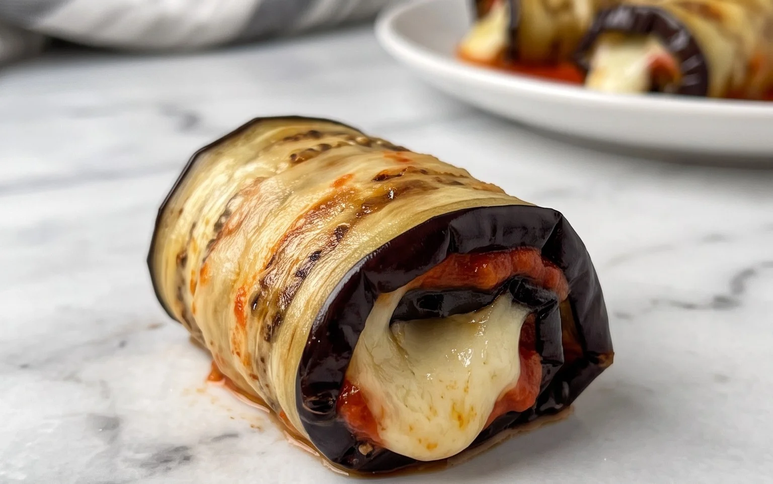 Involtini Melanzane Mozzarella: Recette Facile & Savoureuse